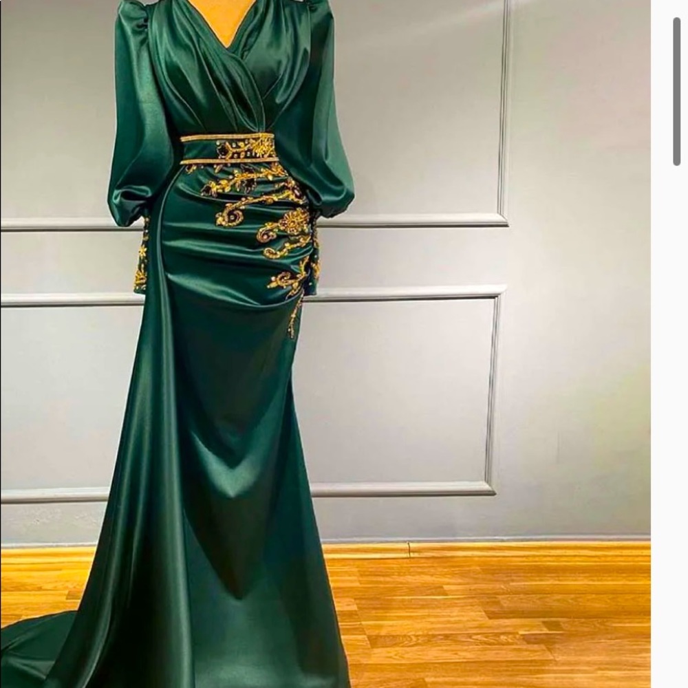 Beautiful emerald green dress